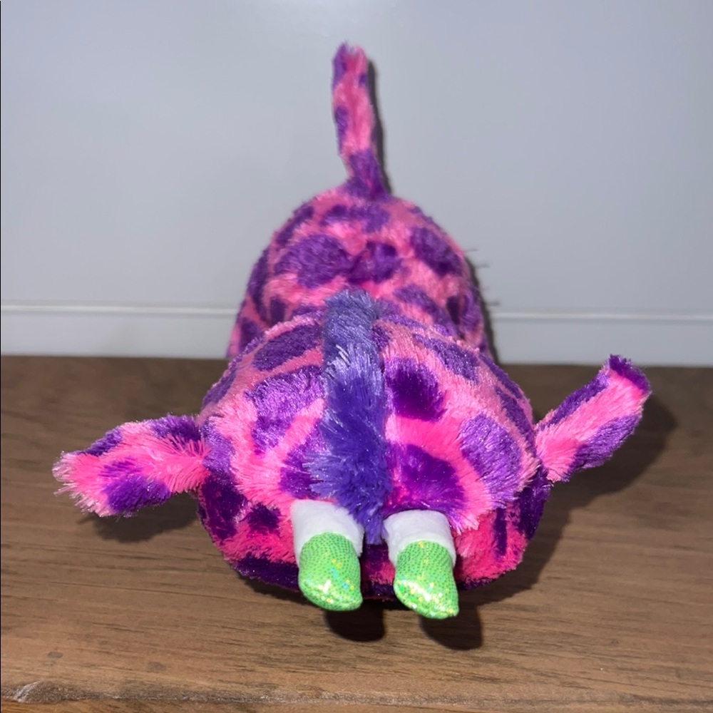 Ty Beanie Boos - Gilbert the Giraffe (Glitter Eyes) - Picture 10 of 10